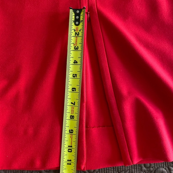 DIANE von FURSTENBERG dress, size 2. - Picture 7 of 9